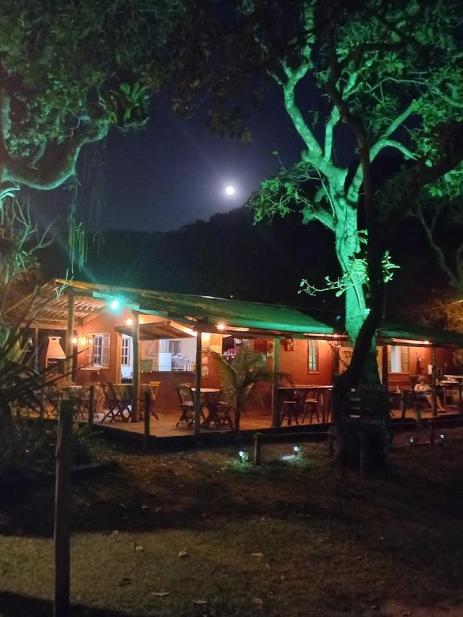 Piratas Cabanas Camping Bar Parati-Mirim Eksteriør bilde