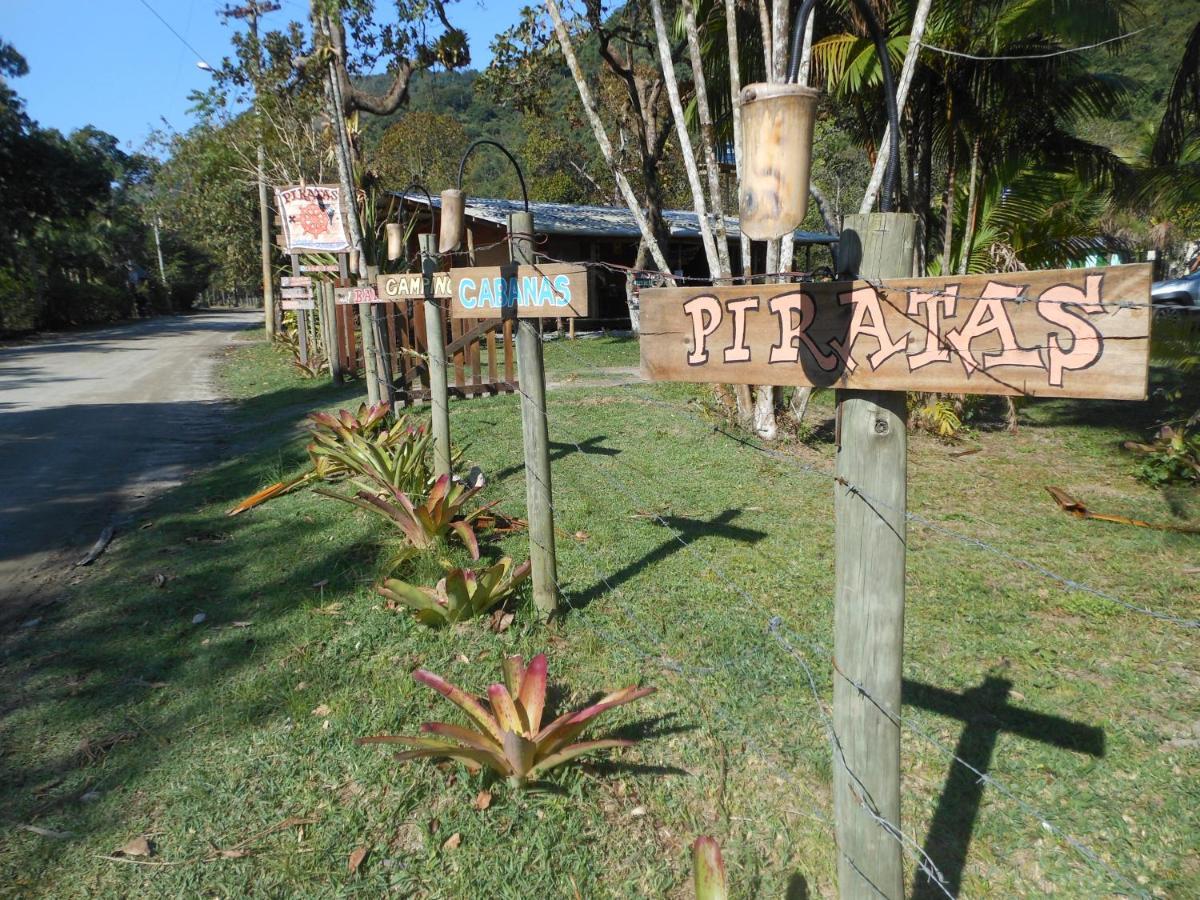 Piratas Cabanas Camping Bar Parati-Mirim Eksteriør bilde